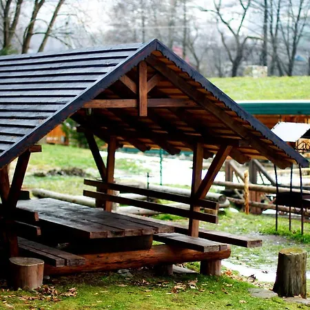 Eco House Butinar * Kosmach